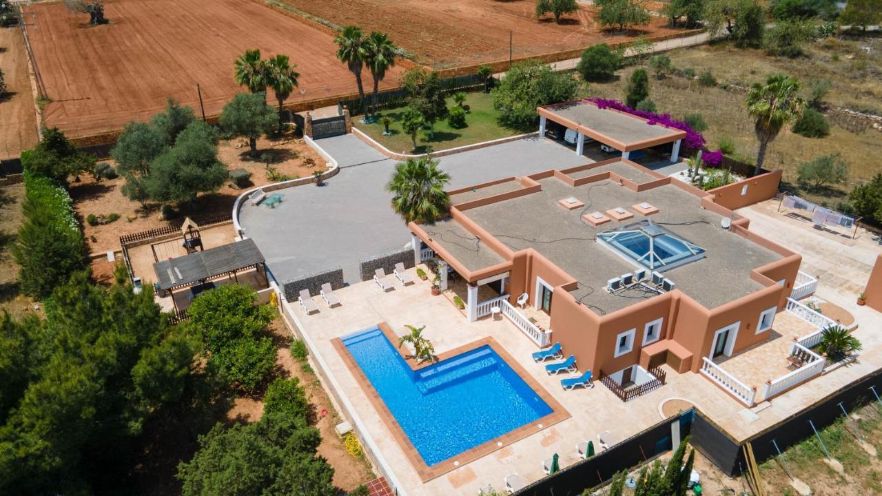 Evie Vila San Antonio (Ibiza)